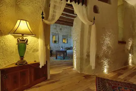 Panoramic Cave & Spa - 2