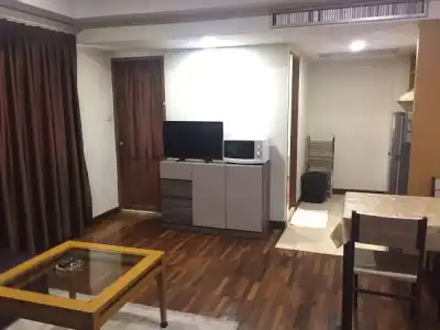 Mall Suites - 277