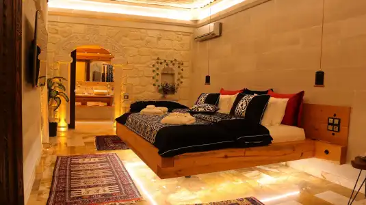 Safran Cave - 27