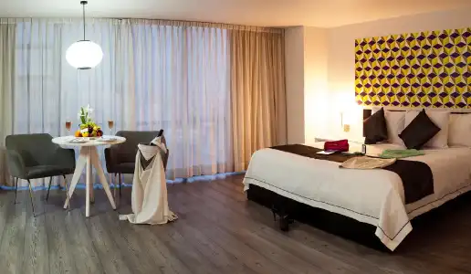 El Ejecutivo by Reforma Avenue - 43