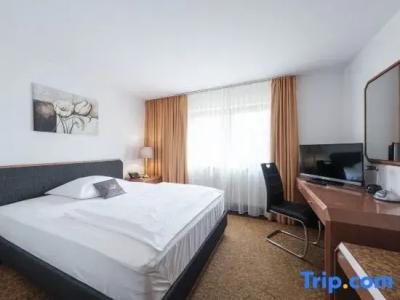 Flora Möhringen - 53