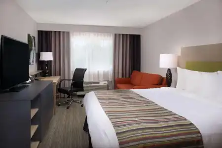 Country Inn & Suites by Radisson, Portland International Airport, OR - 26