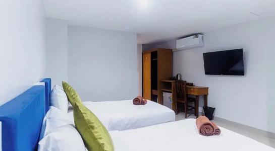 Silla Patong Boutique – Beach Walk Access - 42
