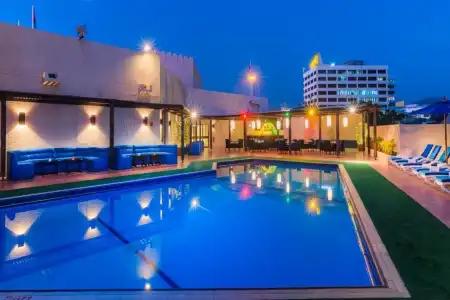Tulip Inn Downtown Muscat - 7