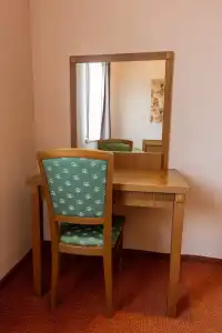 Max Inn - 50