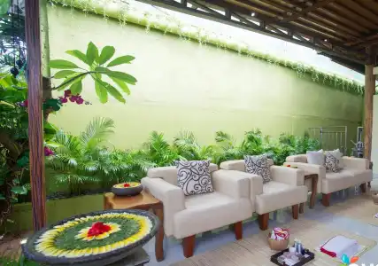 Febri's & Spa - 28