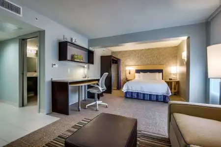 Home2 Suites by Hilton DFW Airport South/Irving, TX - 4