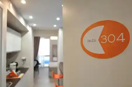 Delco - 52