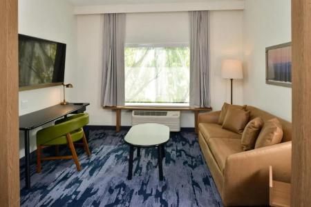 Fairfield Inn & Suites Charlotte University Research Park - 37
