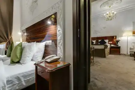 Sadovnicheskaya City Center - 84