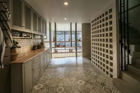 Sugar Ohana Poshtel - 10