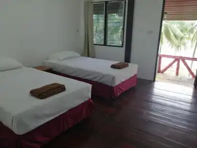 Jansom Beach Resort Ranong - 42
