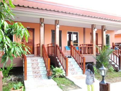 Lanta Riviera Villa Resort - 19