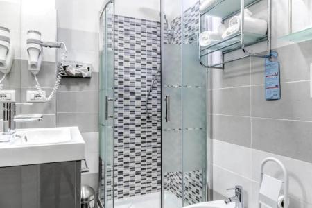 Relais Trevi 95 Boutique - 47