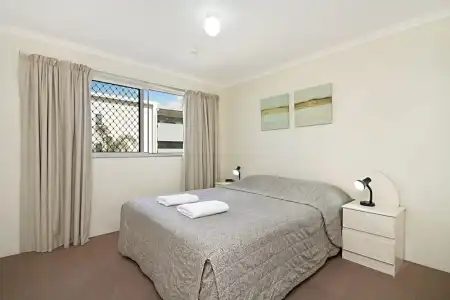Blue Waters Apartments - 117