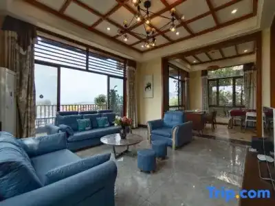 Tranquil Shores Holiday Apartments - 283