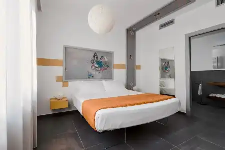 Nautilus B&B Suite Design - 26