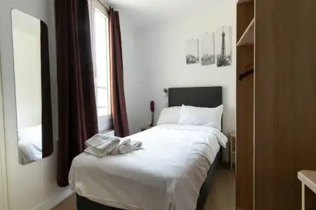 Hôtel De Bordeaux - 2