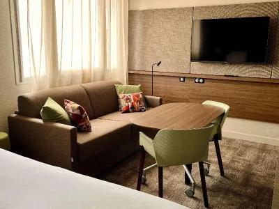 Novotel Suites Clermont Ferrand Polydome - 75