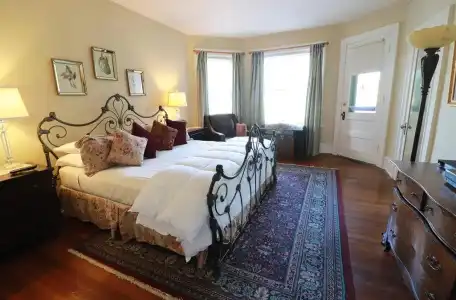 Inn at 835 Boutique - 26