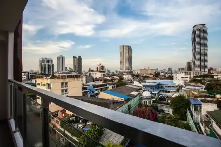 The Aim Sathorn - 101