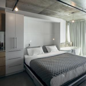 Boxotel Montreal - 5