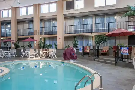 Clarion Inn Murfreesboro Old Fort Pkwy - 18