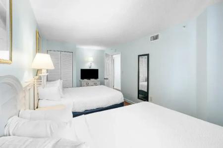 Breakers Resort - 132
