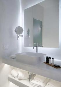 Edem Boutique Suites - 39