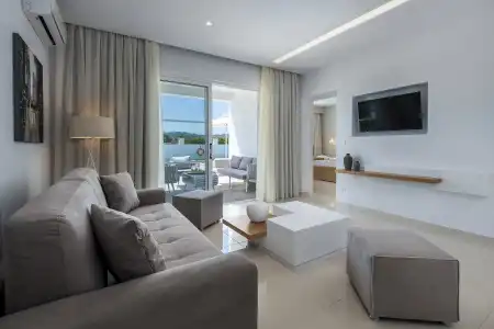 Gaia Palace - 10