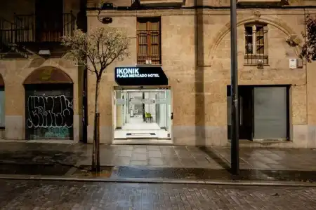 Ikonik Plaza Mercado - 0