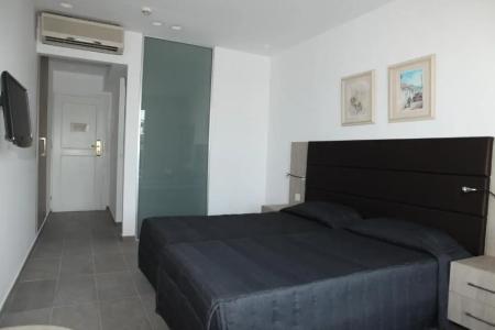 Dionysos Central - 46