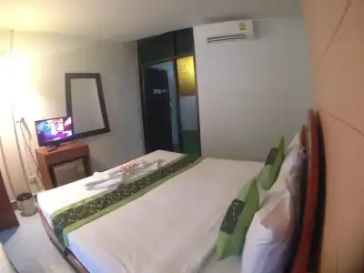 Srichada Khaolak - 27