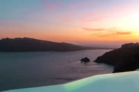 Olvos Luxury Suites - 12