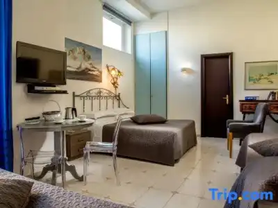 Roma Central Guest House - 40
