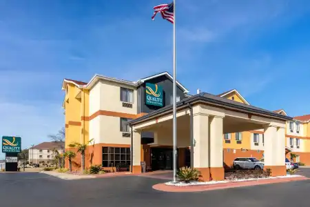 Quality Inn & Suites Montgomery East Carmichael Rd - 24