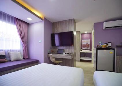 The Qube Fifty - 31