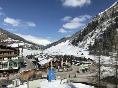 VALARA Alpine Art - 39