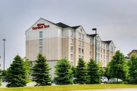 Hilton Garden Inn Toronto/Burlington - 56