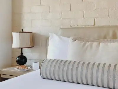 Le Petit Pali Brentwood West Los Angeles - 22