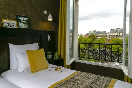 Hôtel de Neuville - Arc de Triomphe - 6