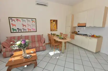 Miramare Residence Guest House - 58