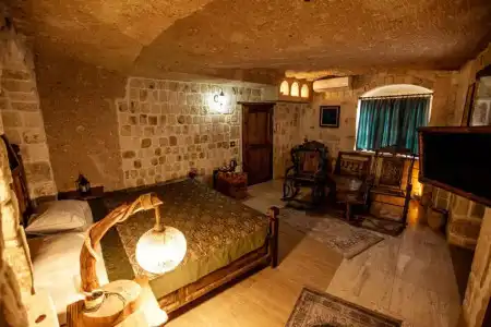 Oread Cave Suites - 99