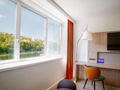 Novotel Lyon Centre Confluence Bord de Saone - 72