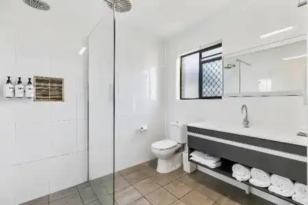 Comfort Inn on Main Hervey Bay - 46