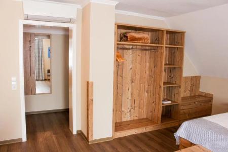 & Restaurant Zum Reussenstein - 53