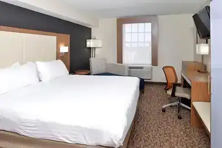 Holiday Inn Express & Suites Naples North - Bonita Springs by IHG - 46
