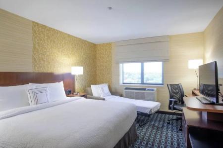 Fairfield Inn & Suites New York Queens/Fresh Meadows - 36