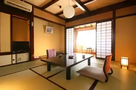 Izumiya Zenbe - 32