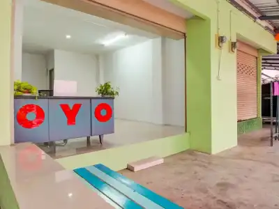 OYO 75337 Ponpaipan1 - 9